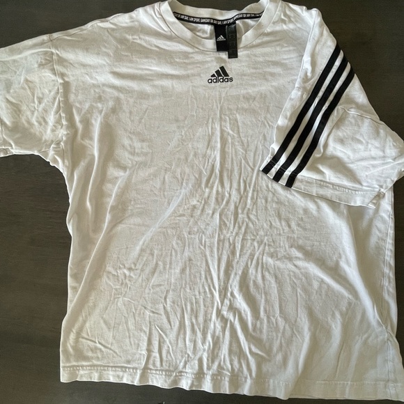 Multi t-shirt pack, 9 tshirts in total (American Eagle. Bench and Adidas - Picture 7 of 9